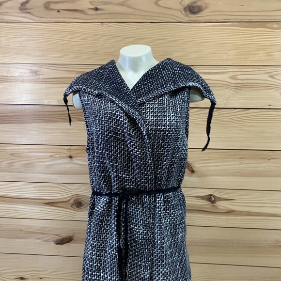Bryn Walker Vest Medium Black White Tweed Wrap Sleeveless Duster USA B161 - Picture 2 of 9